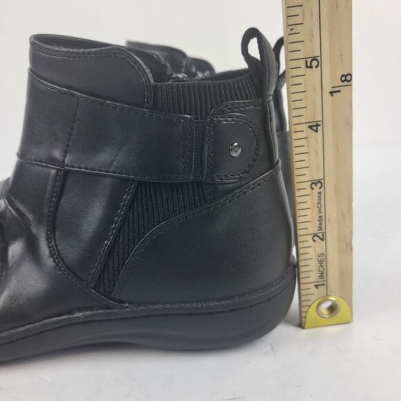 Clarks Laurieann Park Women's Black Leather Comfort Ankle Booties Zip Size 5M - Picture 6 of 10